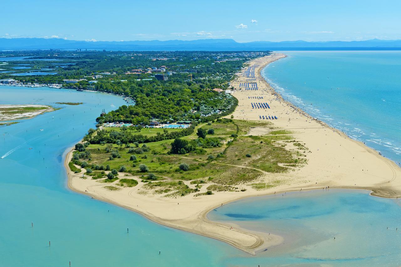 Vania Bibione Esterno foto