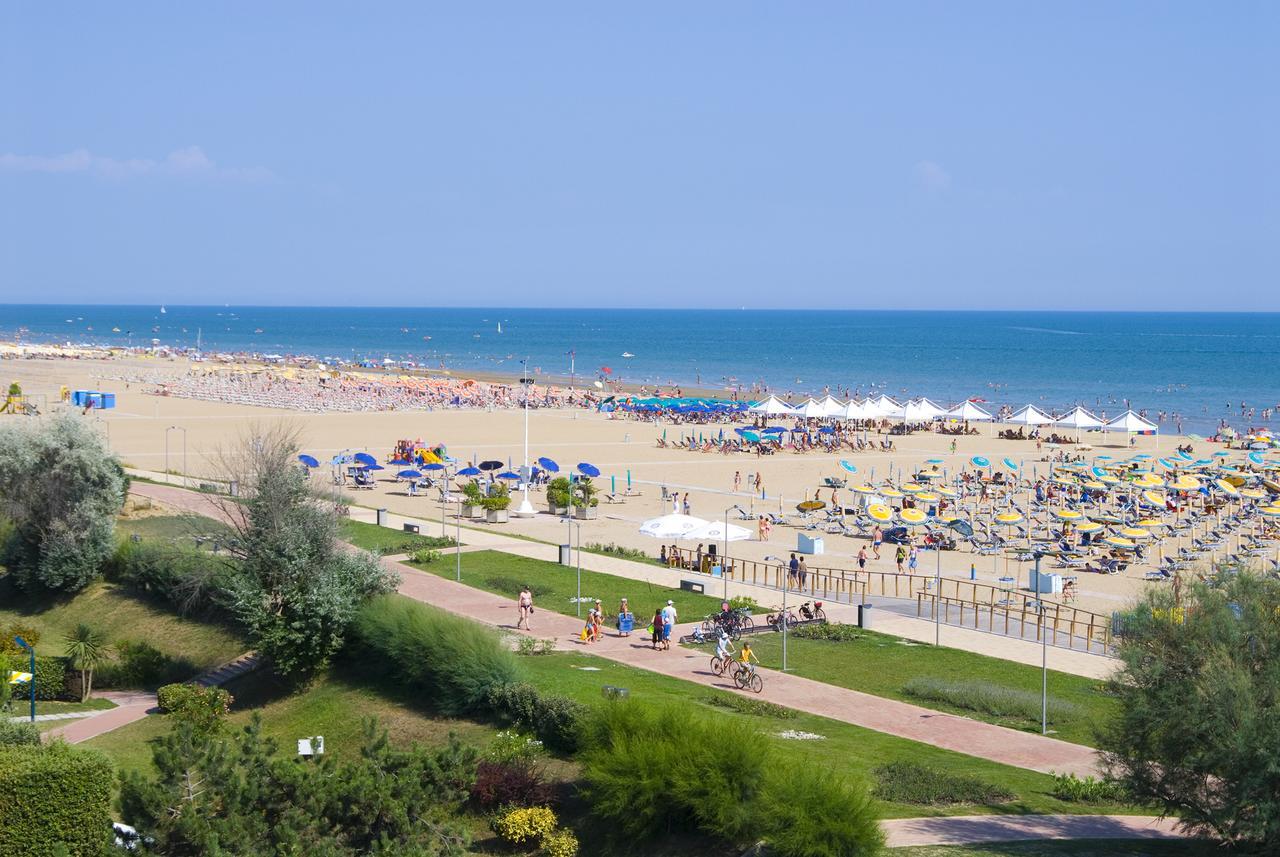 Vania Bibione Esterno foto