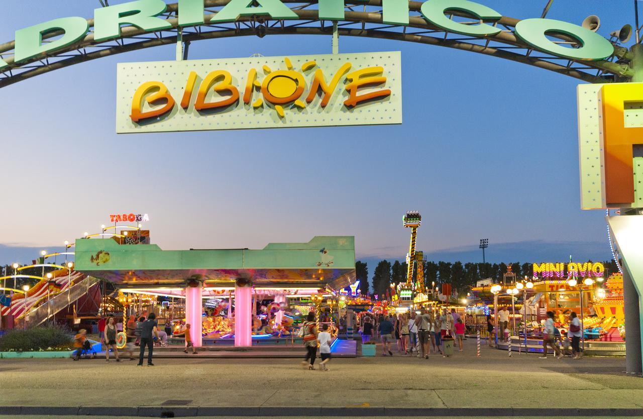 Vania Bibione Esterno foto